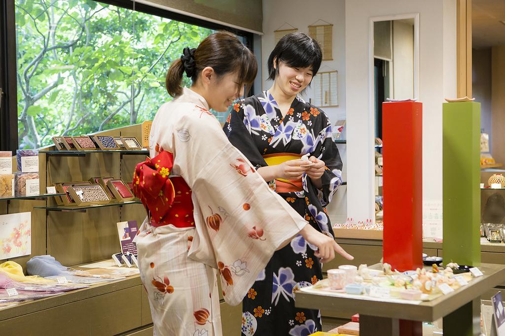 Kasenkyo Izutsuya Hotel Shin'onsen ภายนอก รูปภาพ