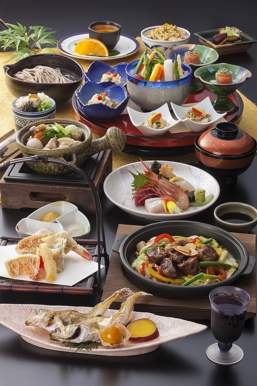 Kasenkyo Izutsuya Hotel Shin'onsen ภายนอก รูปภาพ