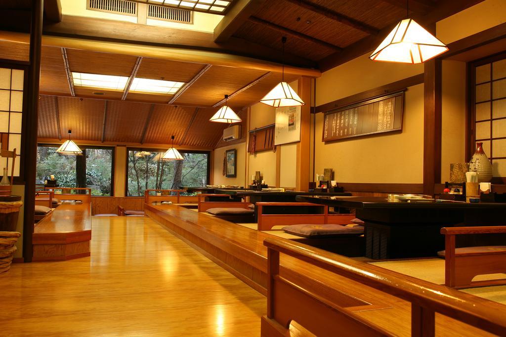 Kasenkyo Izutsuya Hotel Shin'onsen ภายนอก รูปภาพ